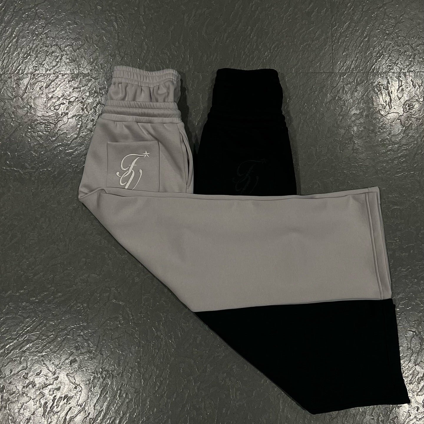 Unisex baggy joggingbyxa med dragsko och stjärnbroderi – Streetwear-look för fritid & vardag