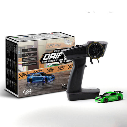 1:76 RC Drift Auto C64 – Ferngesteuertes Driftfahrzeug für Kinder, Jugendliche und Erwachsene, Turbo Racing, Tischrennen, Top Racing