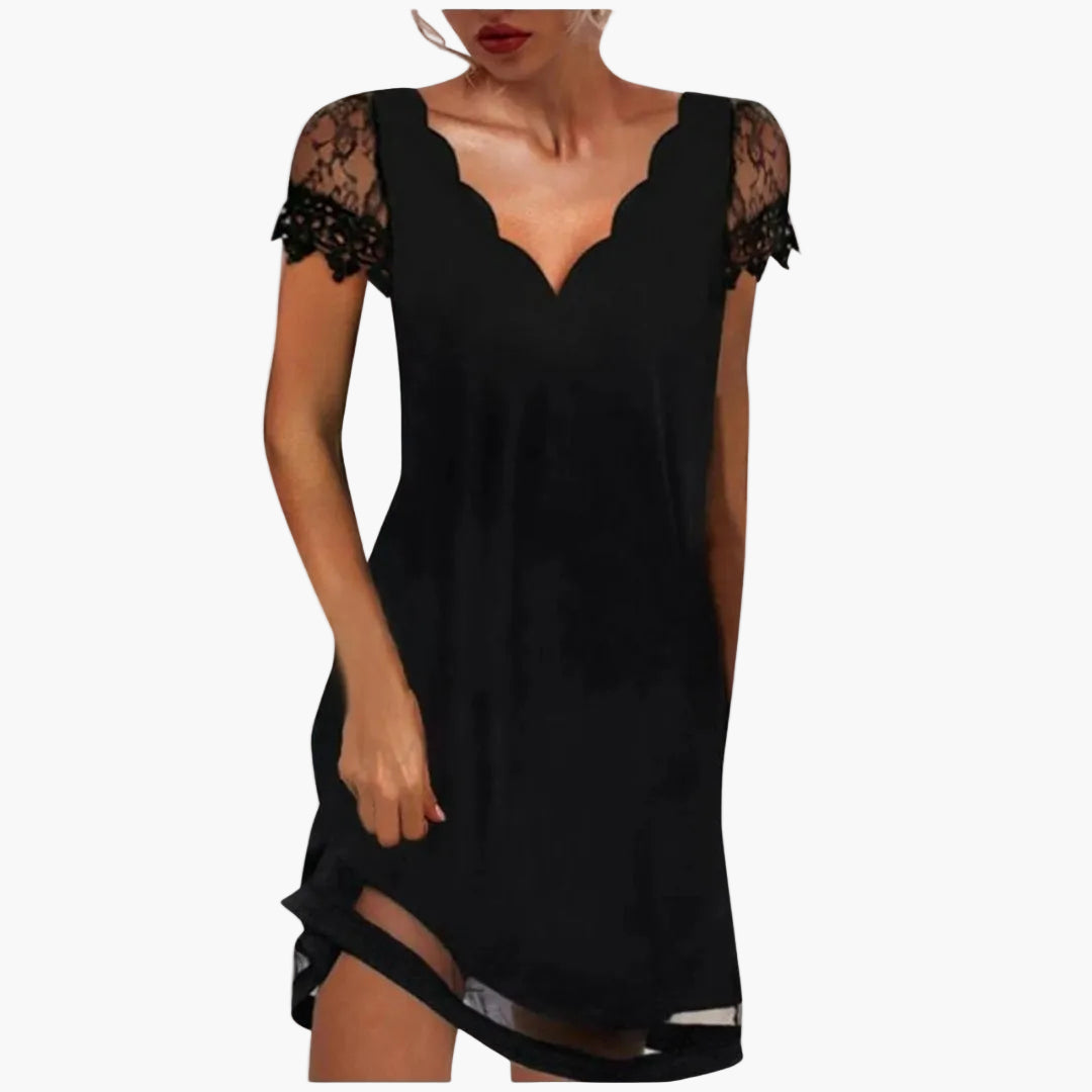 Dam Aftonklänning med spetsärmar och vågig fåll – Elegant cocktailklänning för speciella tillfällen