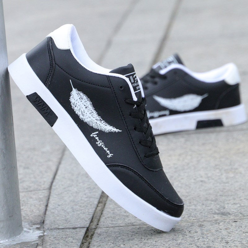 Herren Sneaker mit Feder-Print – Schwarz & Weiß, Leichter Streetwear-Schuh