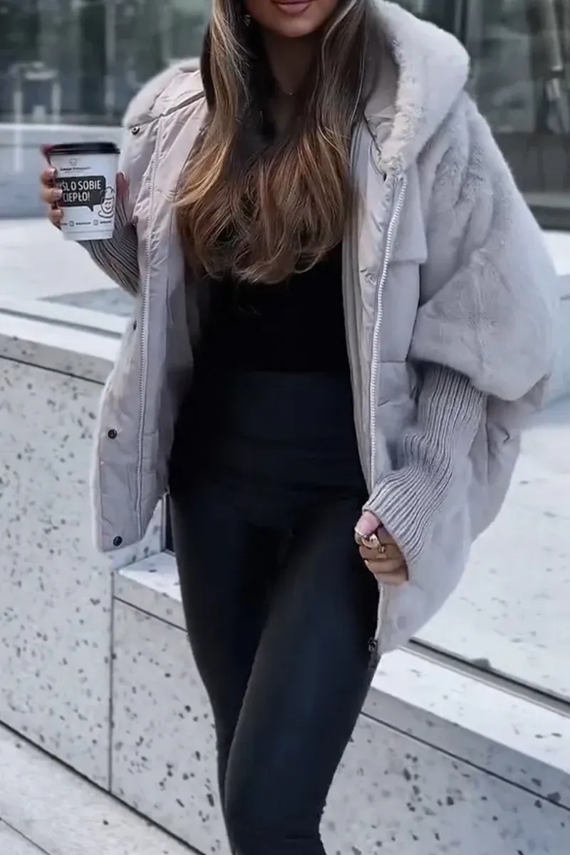 Damen Winterjacke mit Kapuze – Modische Teddy-Steppjacke für Outdoor und Alltag