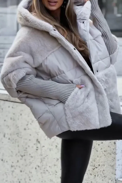 Damen Winterjacke mit Kapuze – Modische Teddy-Steppjacke für Outdoor und Alltag