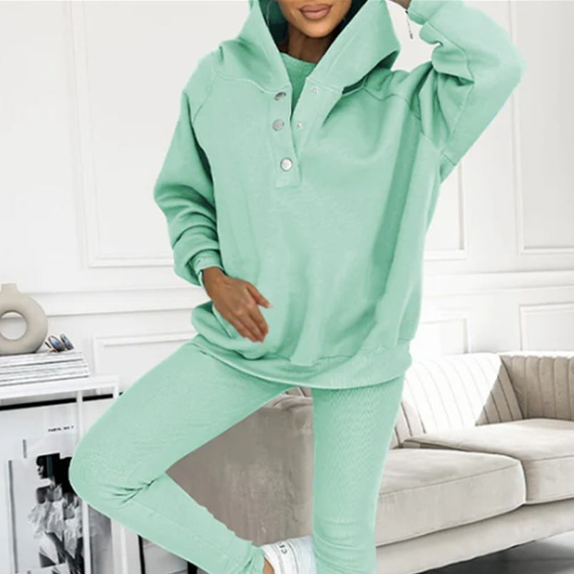 Kim – 3-teiliges Damen-Sportanzug mit lockerem Kapuzenpullover und Slim-Hosen