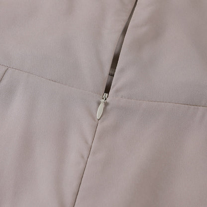 Dam Aftonklänning med omlotturringning och slits – Elegant maxiklänning för festliga tillfällen