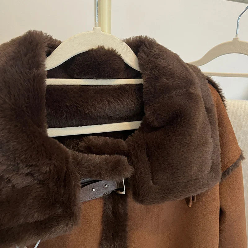 Damernas vinterjacka i trendig loose fit – Moderiktig fritidsjacka för vardag och streetstyle