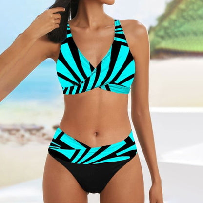 Fiona – Bikini z rozcięciami na wakacje na plaży