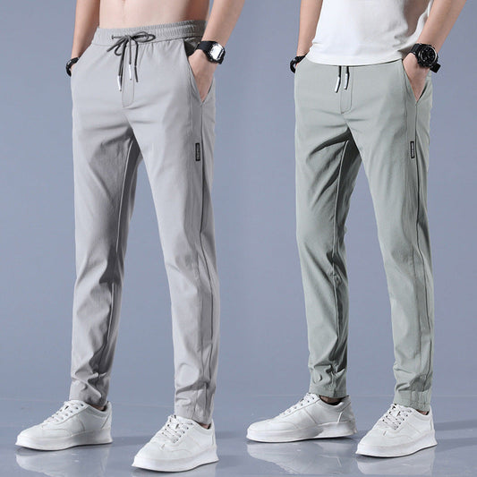 Herren Jogginghose Slim Fit mit Reißverschlusstaschen