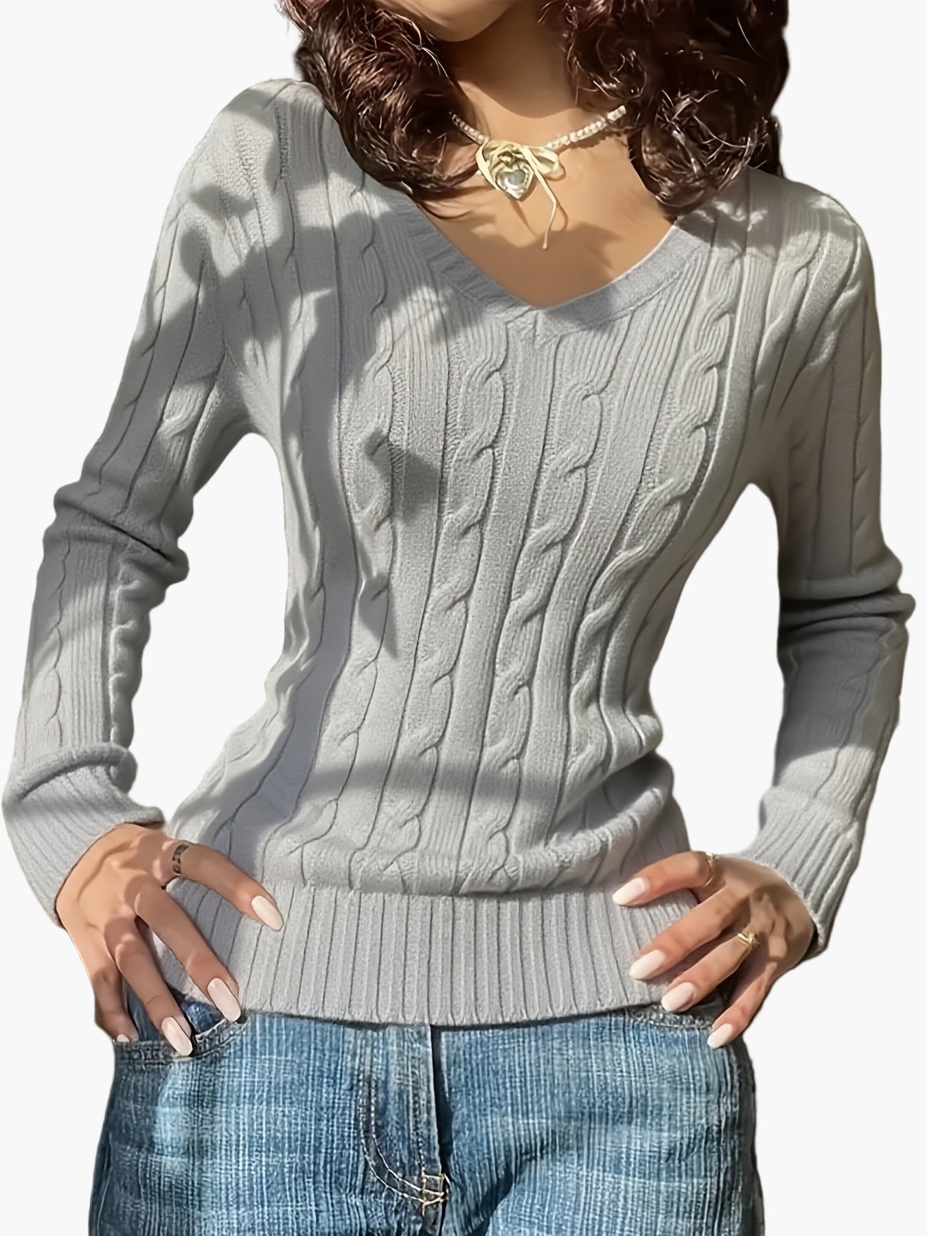 Damen Pullover im Zopfmuster mit V-Ausschnitt – Modischer Freizeit Strickpullover