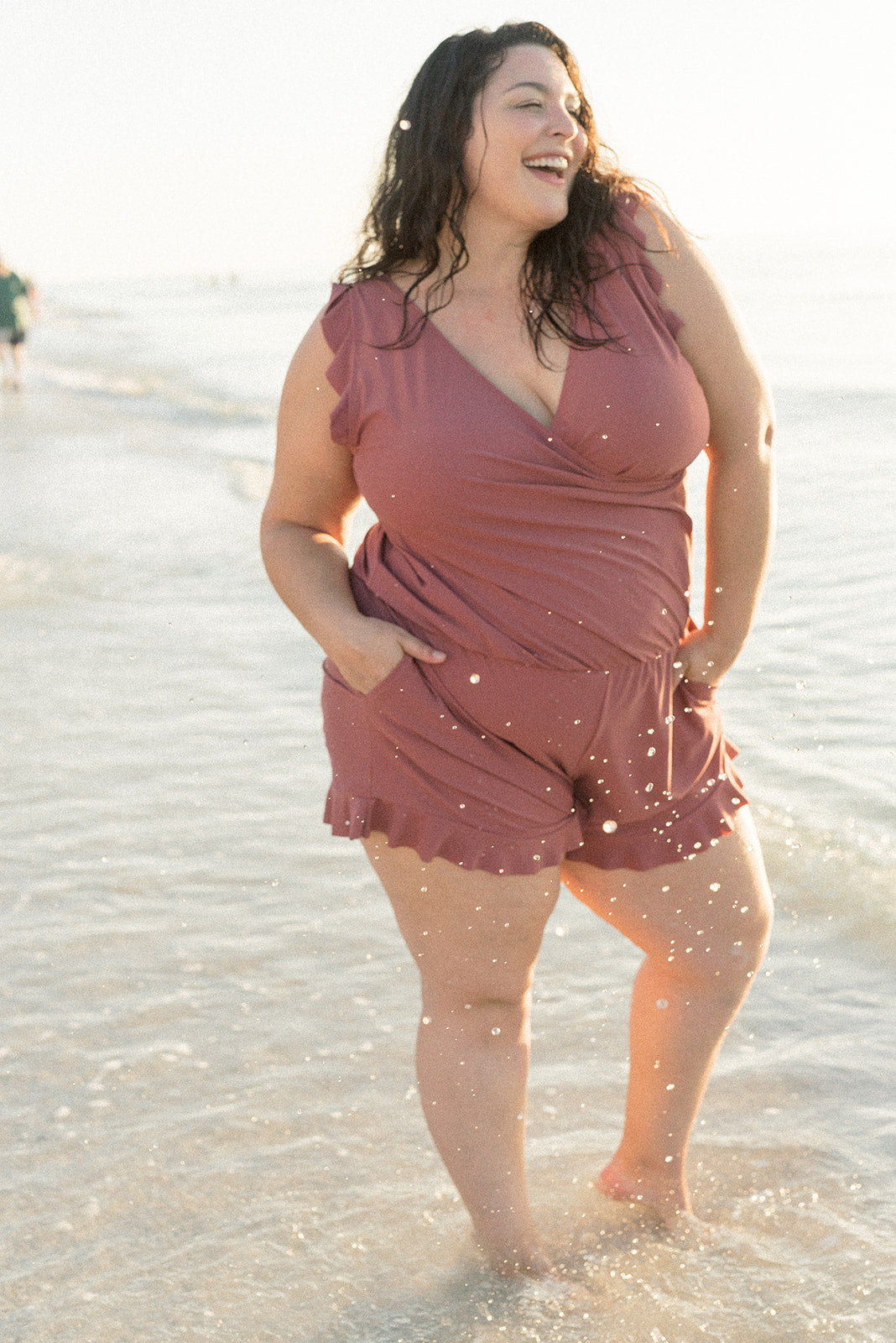 Damen Badeanzug-Romper mit Rüschen und Stillfunktion – Stilvoller Einteiler für Strand und Pool