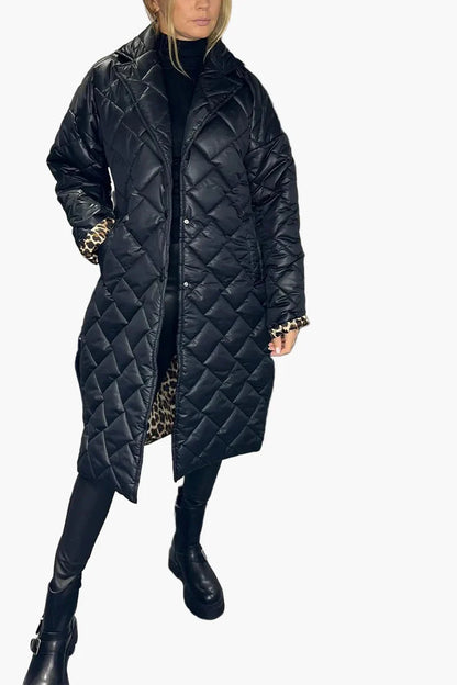 Damen Steppmantel mit Wendedesign – Eleganter Wintermantel mit Leopardenprint für Alltag und Freizeit